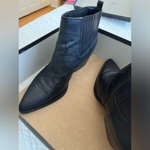 Sam Edelman Black Leather Ankle Boot